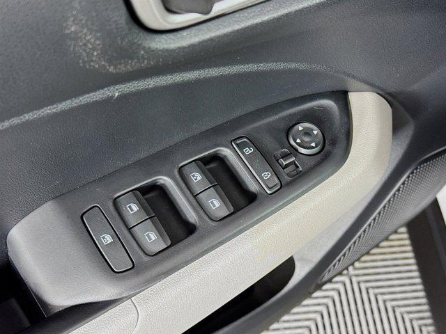 new 2025 Hyundai Venue car, priced at $21,563