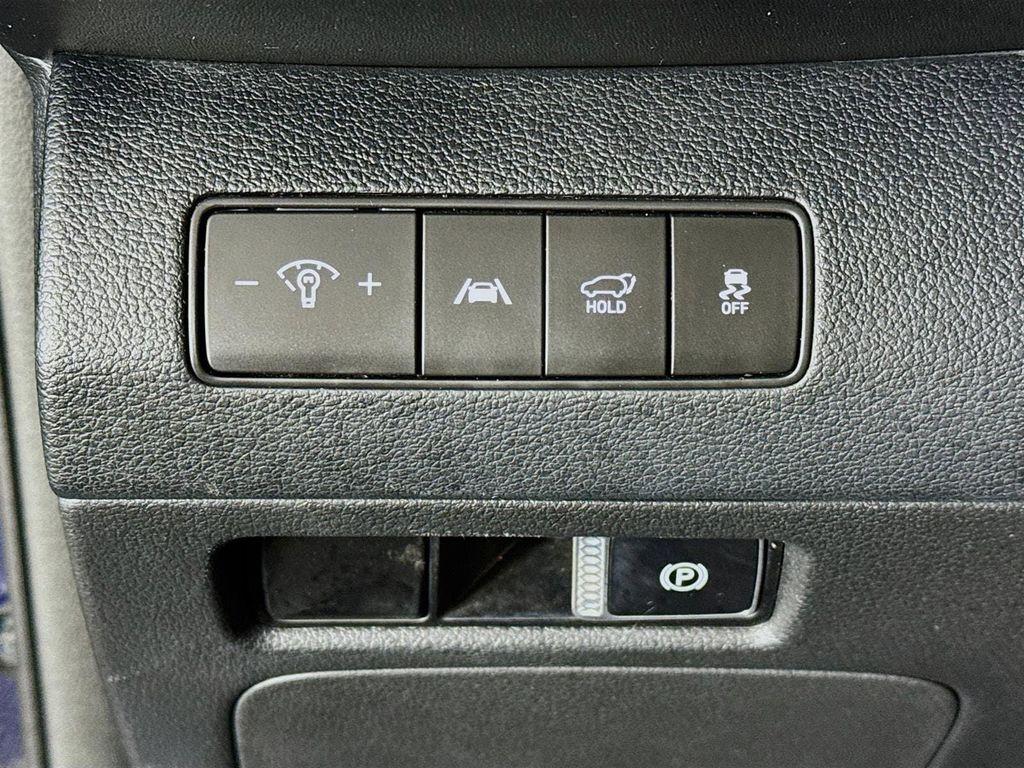 used 2023 Hyundai Santa Fe car, priced at $24,988