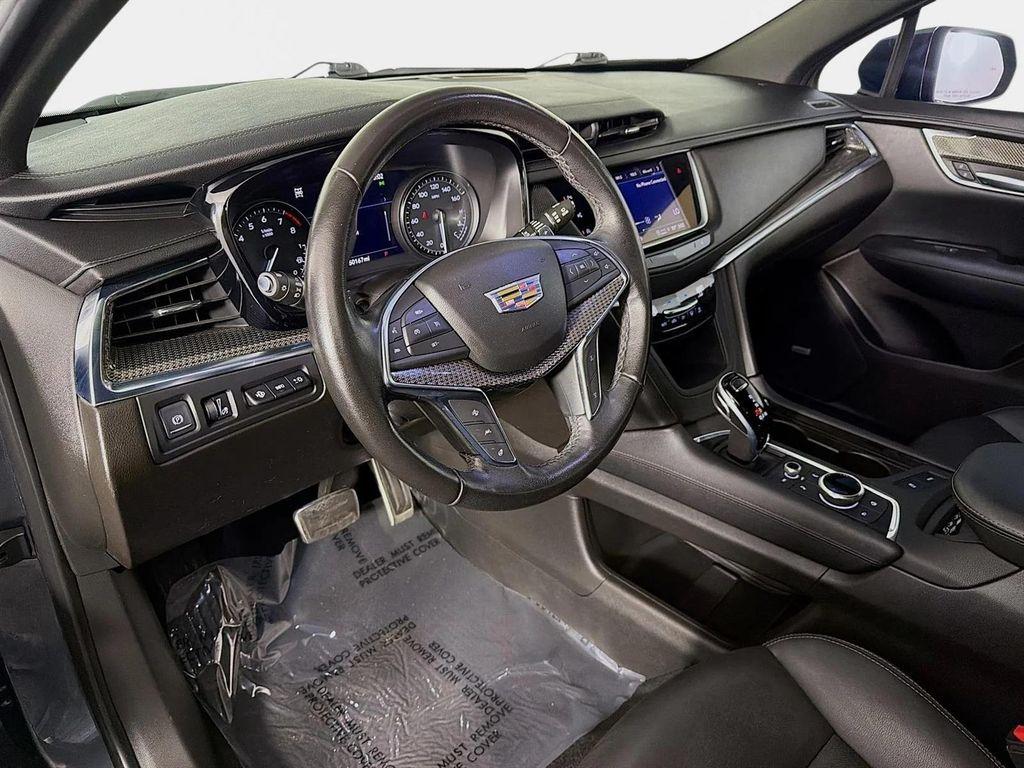 used 2021 Cadillac XT5 car, priced at $27,988