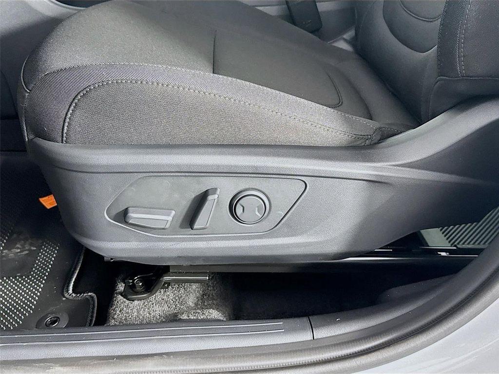 new 2026 Hyundai TUCSON Hybrid car, priced at $39,441