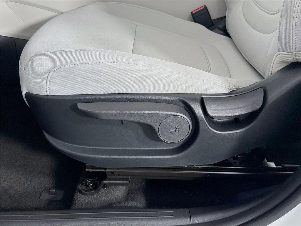 new 2026 Hyundai Tucson car, priced at $33,243
