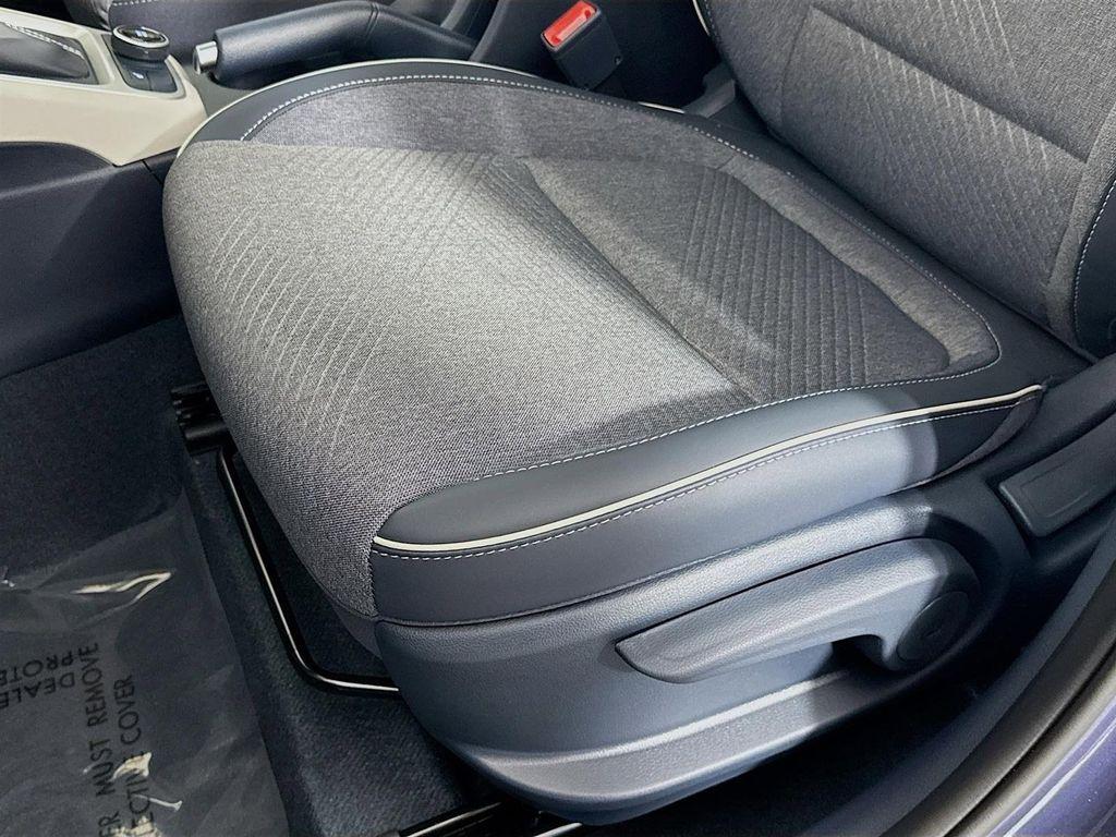 used 2025 Hyundai Venue car, priced at $21,388