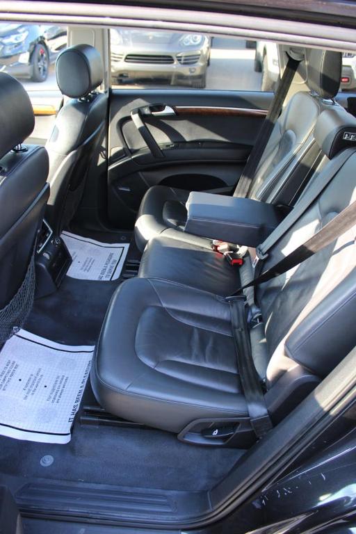 used 2014 Audi Q7 car, priced at $11,990