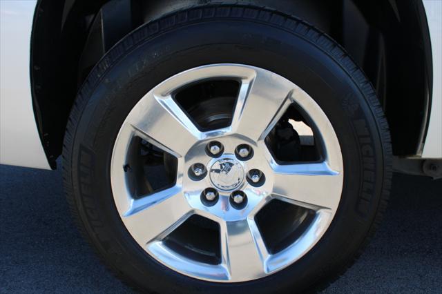 used 2014 Cadillac Escalade car, priced at $18,990