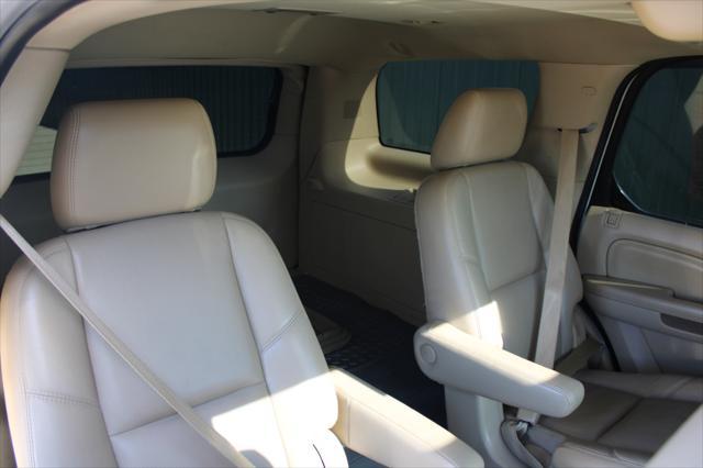 used 2014 Cadillac Escalade car, priced at $18,990