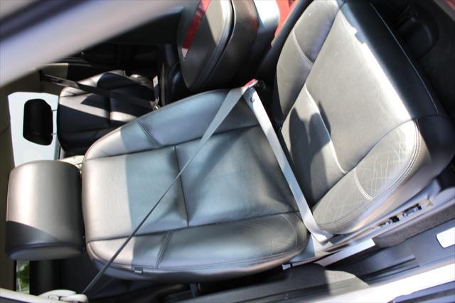 used 2010 Cadillac Escalade ESV car, priced at $12,790