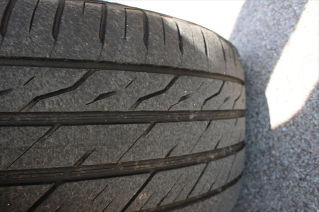 used 2010 Cadillac Escalade ESV car, priced at $12,790