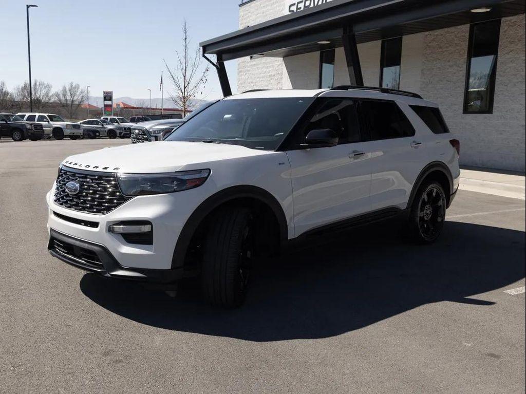 used 2023 Ford Explorer car, priced at $38,093