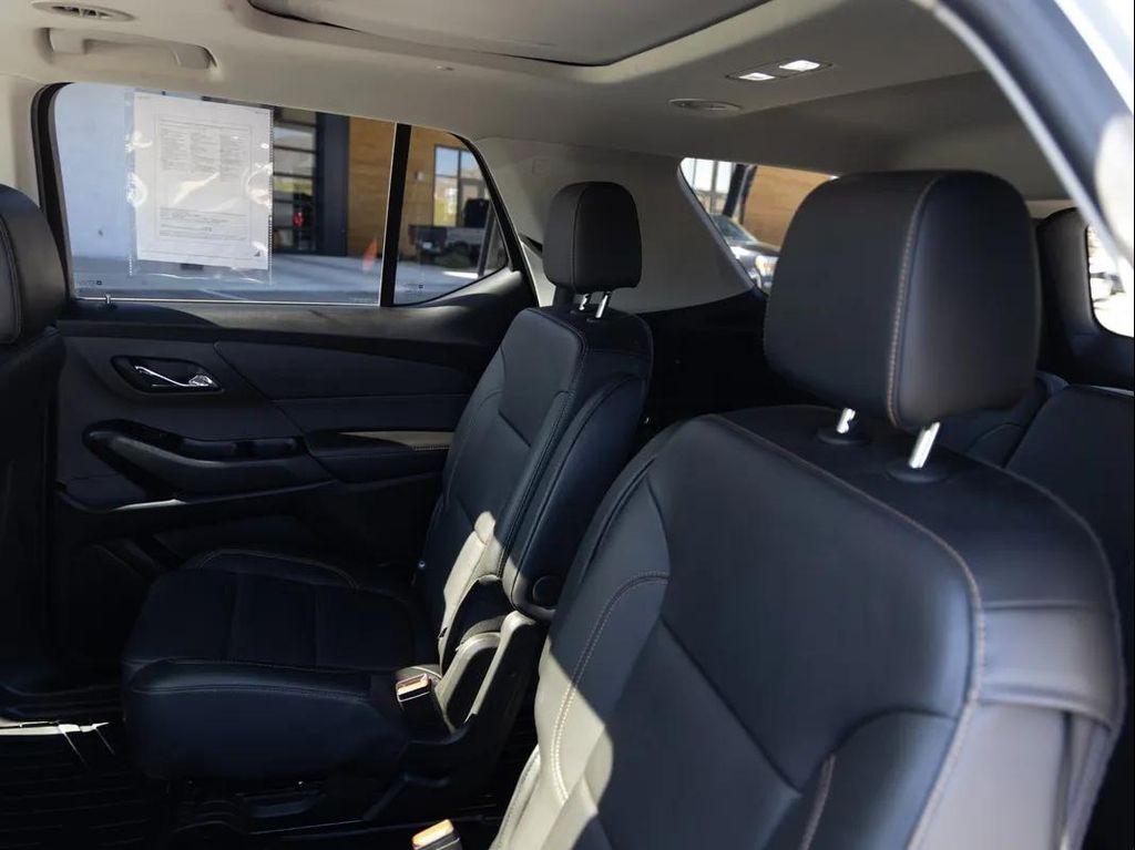 used 2019 Chevrolet Traverse car, priced at $22,593