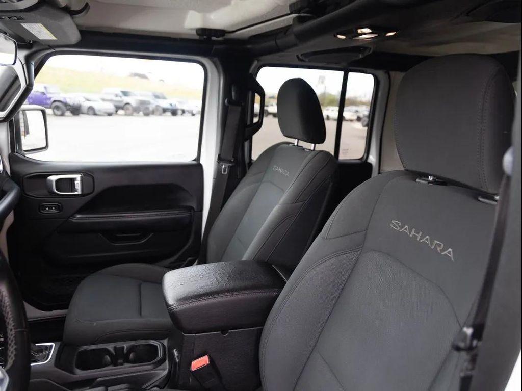 used 2019 Jeep Wrangler Unlimited car, priced at $27,593