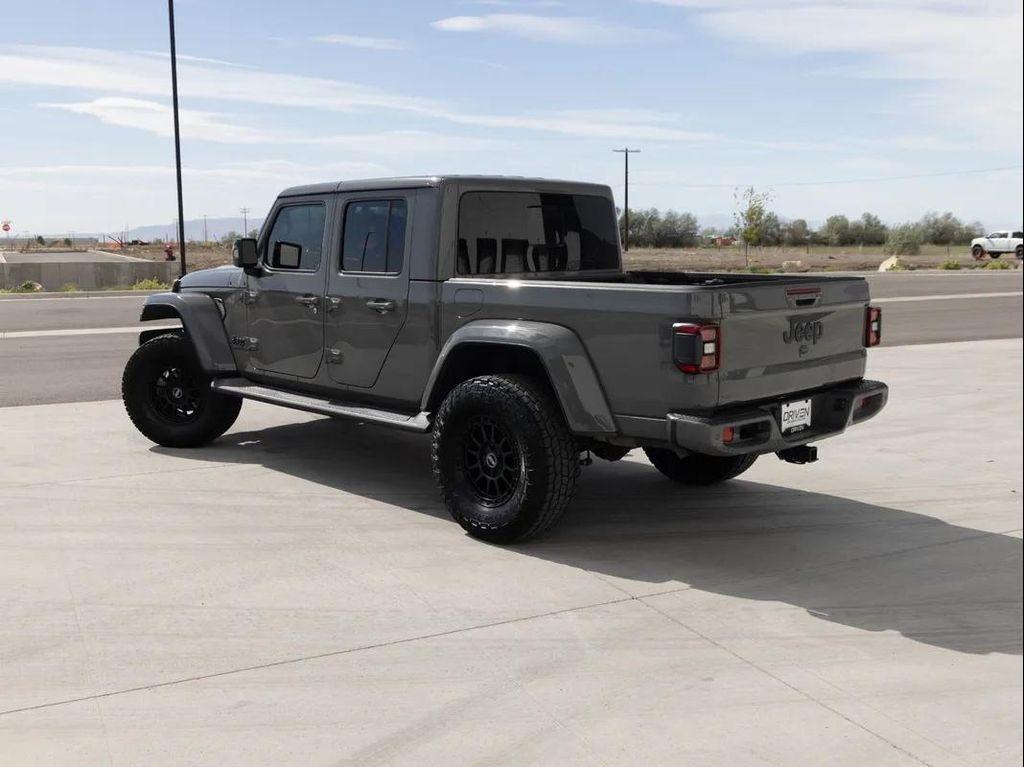 used 2022 Jeep Gladiator car, priced at $34,593