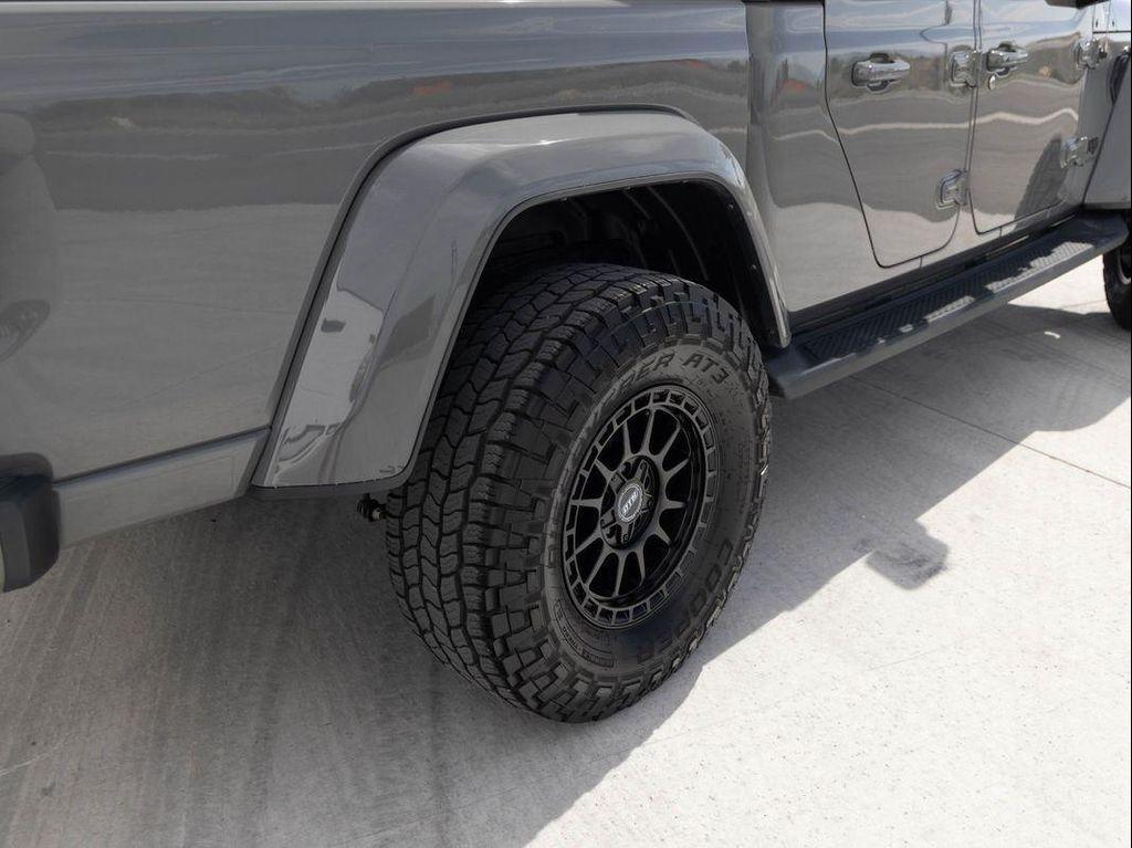 used 2022 Jeep Gladiator car, priced at $31,593