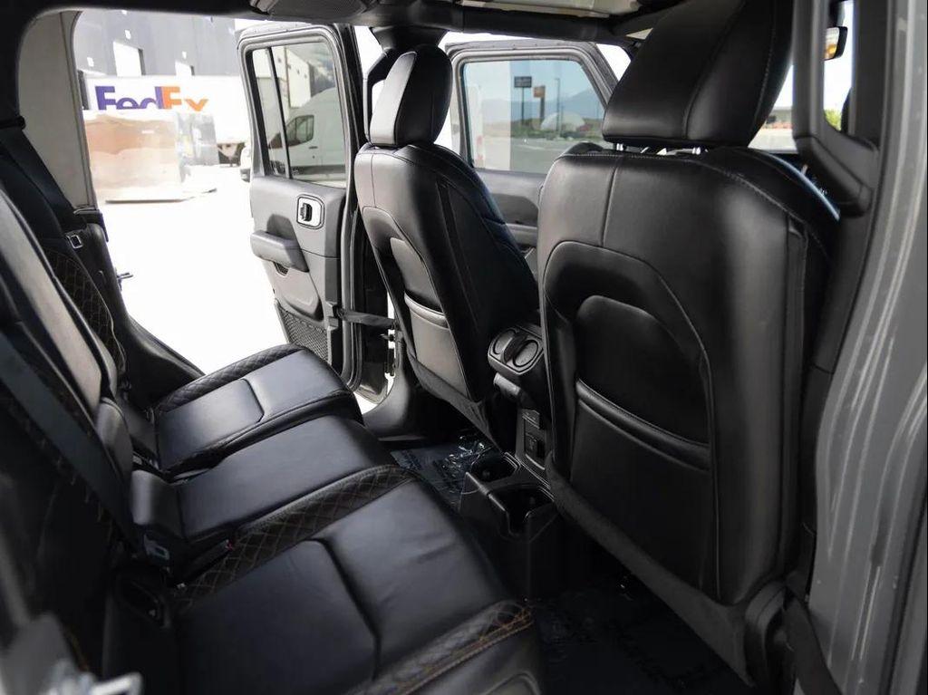 used 2022 Jeep Gladiator car, priced at $34,593
