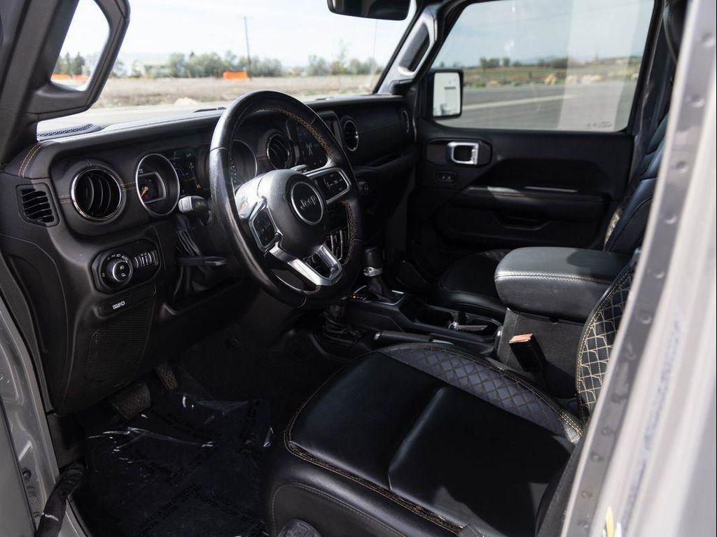 used 2022 Jeep Gladiator car, priced at $31,593