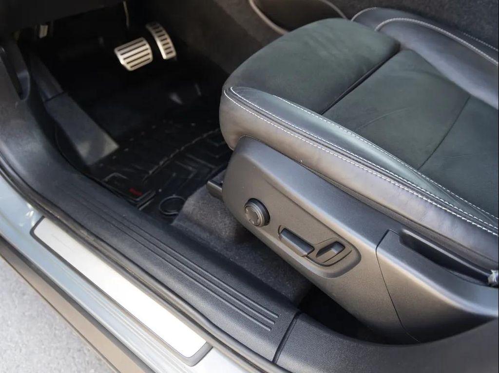 used 2022 Volvo XC40 car, priced at $28,675