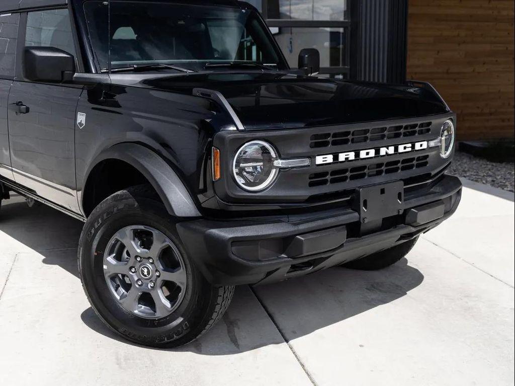 used 2025 Ford Bronco car, priced at $41,593