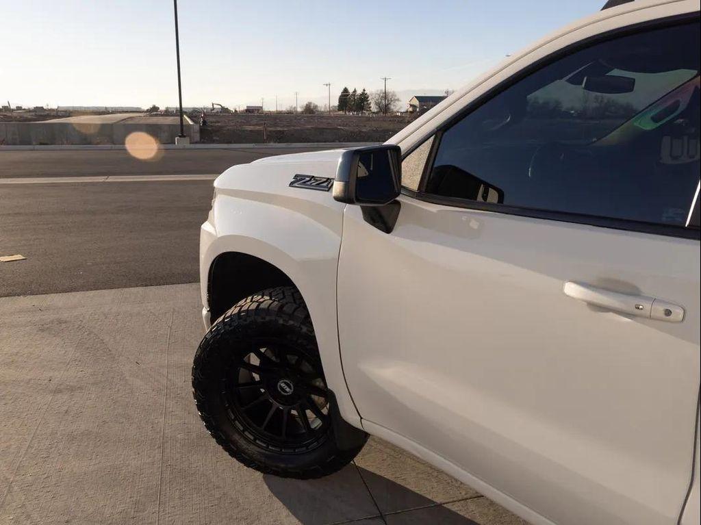 used 2022 Chevrolet Silverado 1500 car, priced at $43,995