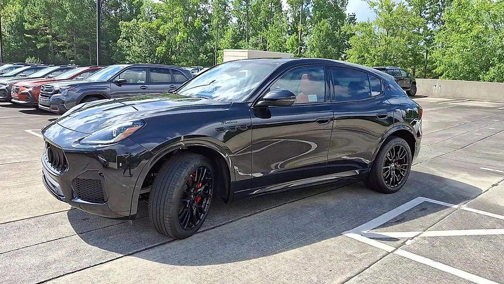 new 2025 Maserati Grecale car, priced at $91,185