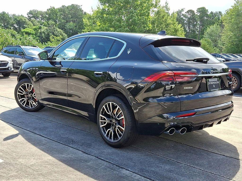 new 2025 Maserati Grecale car, priced at $80,995