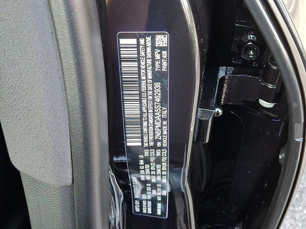 new 2025 Maserati Grecale car, priced at $80,995