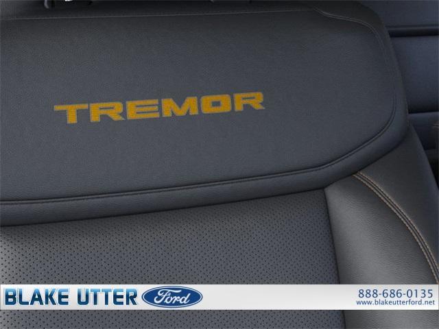 new 2025 Ford Expedition car, priced at $81,685