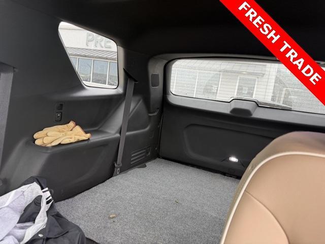 used 2023 Chevrolet Traverse car, priced at $32,956