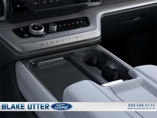 new 2025 Ford Expedition car, priced at $74,837