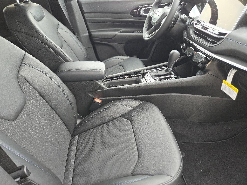 new 2026 Jeep Compass car, priced at $33,524