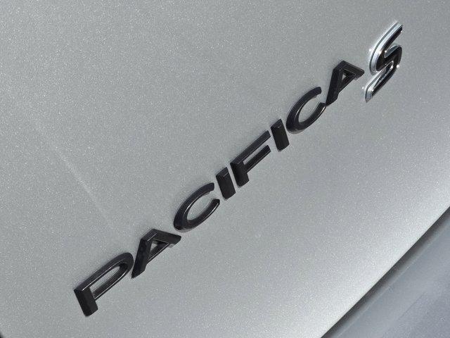 new 2026 Chrysler Pacifica car, priced at $44,602