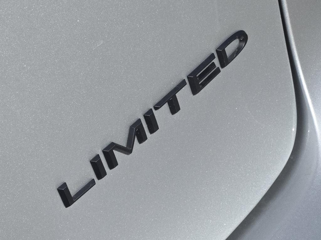 new 2026 Chrysler Pacifica car, priced at $46,731