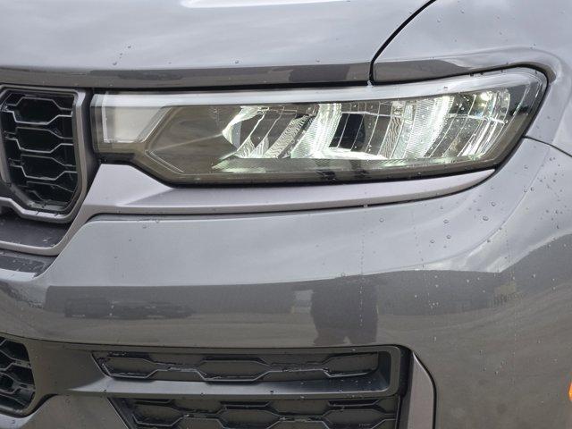 new 2026 Jeep Grand Cherokee car, priced at $45,395