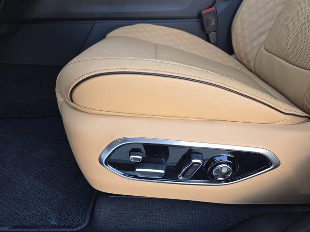 new 2025 Jeep Grand Cherokee L car, priced at $57,209