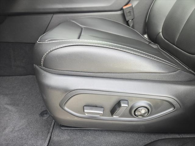 new 2025 Jeep Grand Cherokee car, priced at $52,840