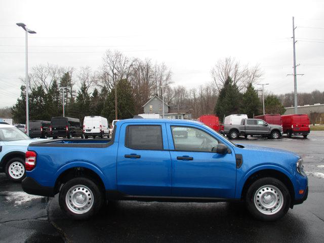 new 2025 Ford Maverick car, priced at $32,495