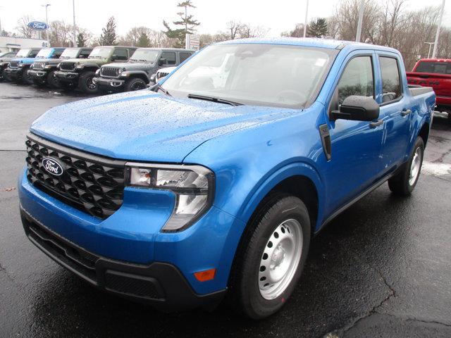 new 2025 Ford Maverick car, priced at $32,495