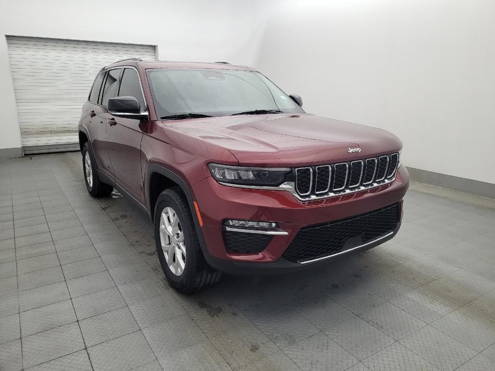 used 2023 Jeep Grand Cherokee car, priced at $25,195