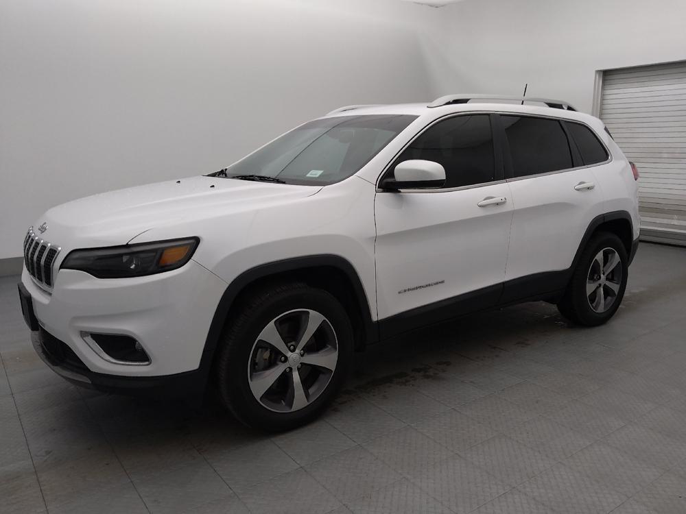 used 2019 Jeep Cherokee car, priced at $21,095