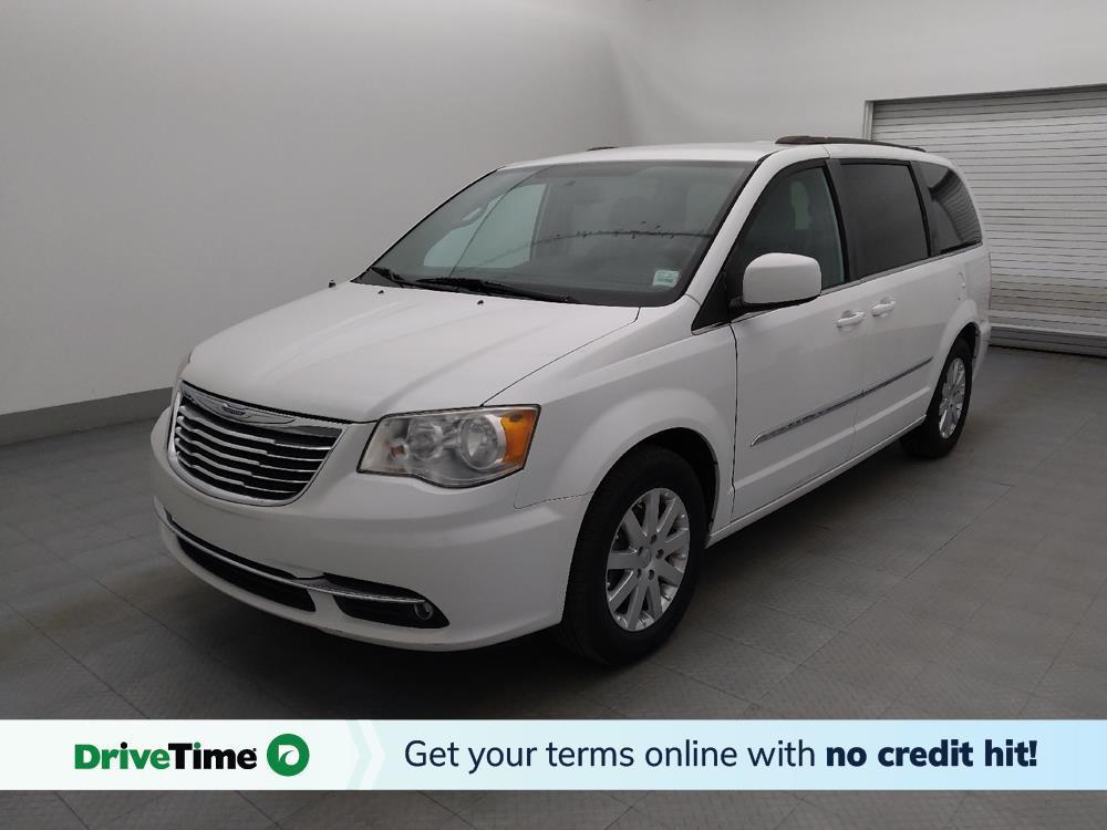 used 2014 Chrysler Town & Country car, priced at $14,095