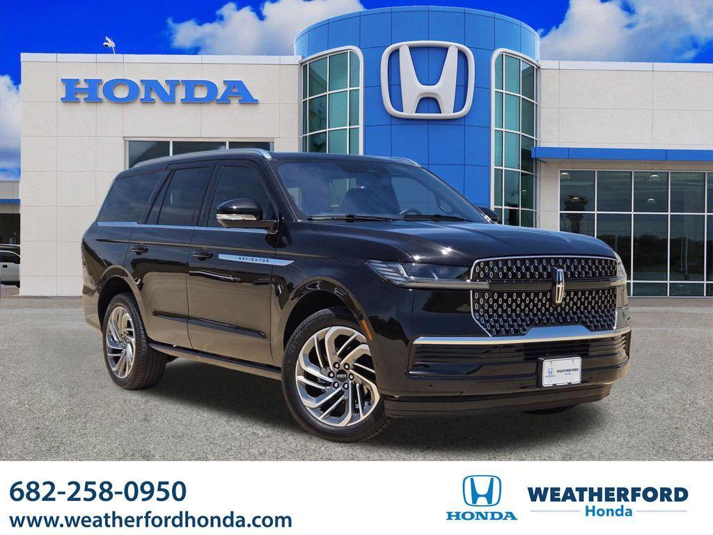 used 2025 Lincoln Navigator car, priced at $79,902
