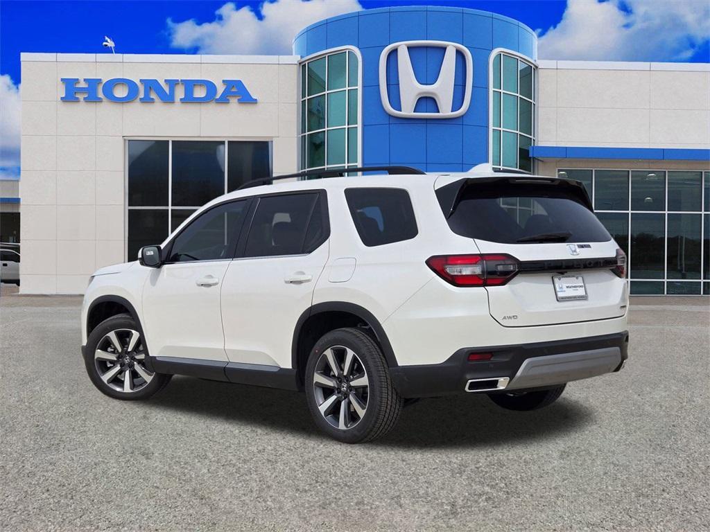 new 2025 Honda Pilot car, priced at $46,042