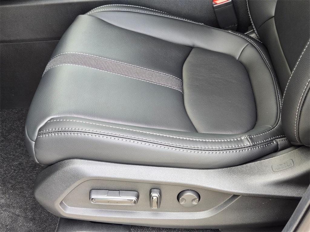 new 2025 Honda Pilot car, priced at $46,042