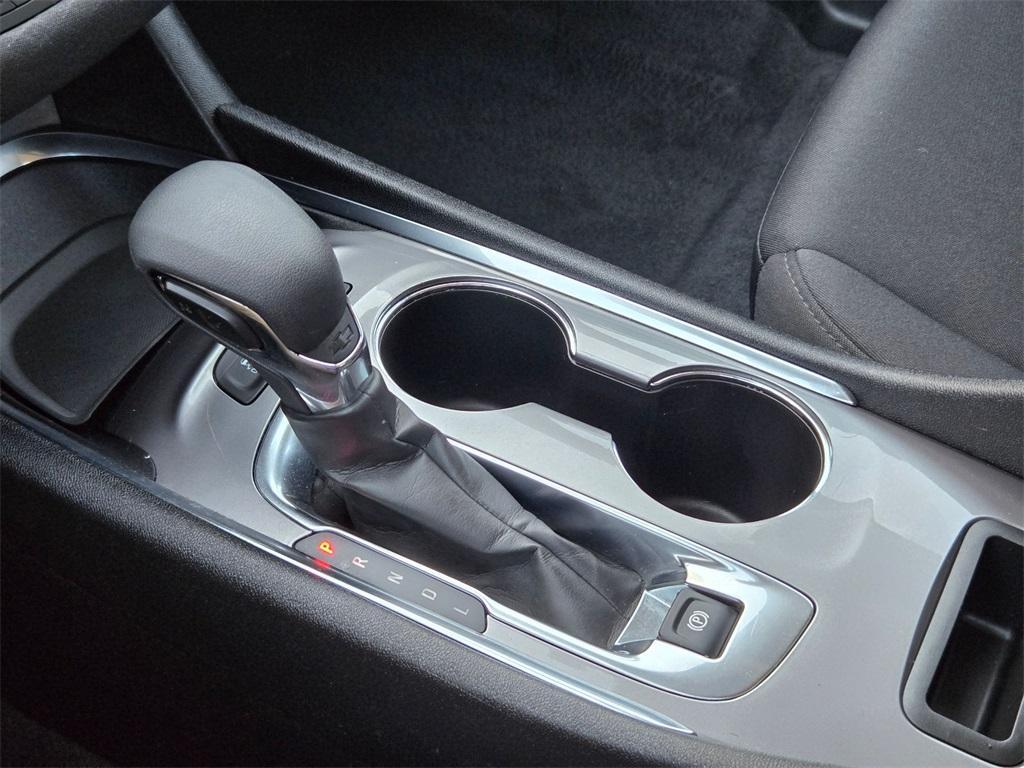 used 2024 Chevrolet Malibu car, priced at $19,621