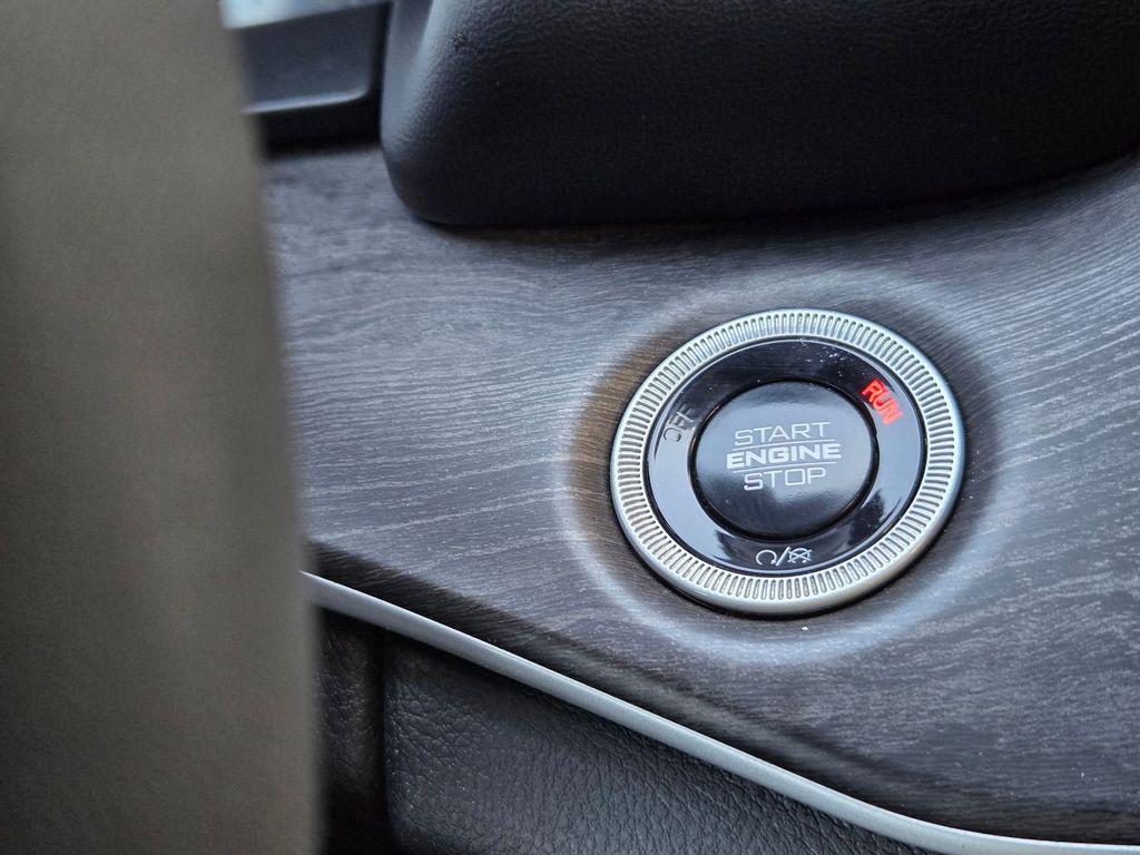 used 2024 Jeep Grand Cherokee L car, priced at $28,964