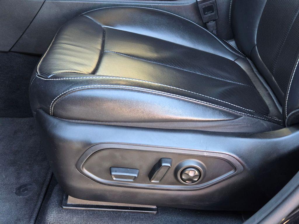 used 2024 Jeep Grand Cherokee L car, priced at $28,964