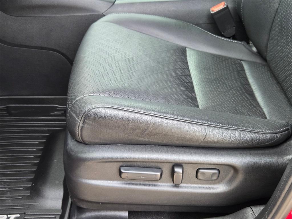 used 2023 Honda Passport car, priced at $33,476