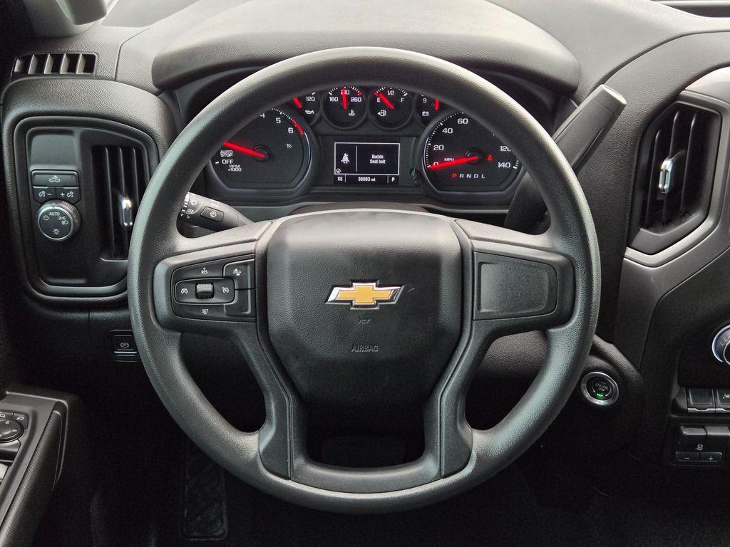 used 2024 Chevrolet Silverado 1500 car, priced at $31,426