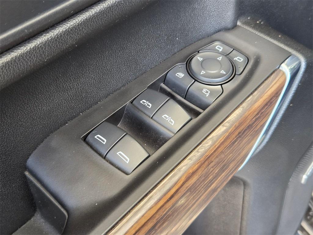 used 2021 Chevrolet Silverado 1500 car, priced at $41,070