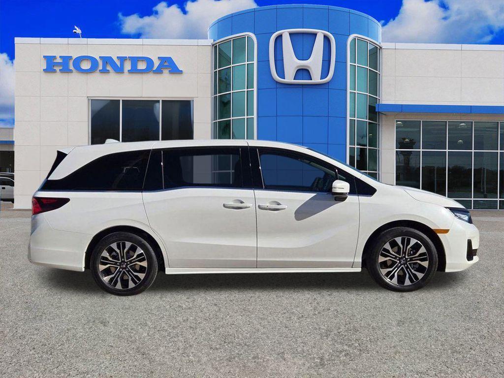 new 2026 Honda Odyssey car, priced at $49,578