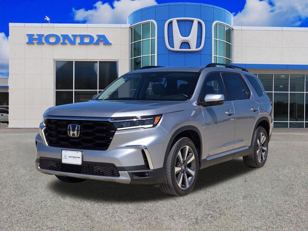 used 2023 Honda Pilot car, priced at $41,633