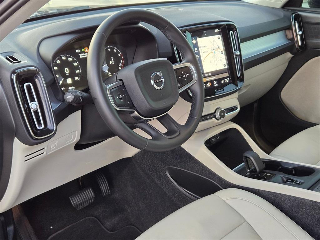 used 2022 Volvo XC40 car, priced at $22,829